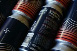 North Brew Flat Moon Society Peach Alcohol Free Pale -UK Drinks Sales 2024 3384674931